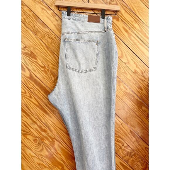 Madewell The Curvy Perfect Vintage Jean in Fitzgerald Wash Plus 35W - Picture 7 of 9